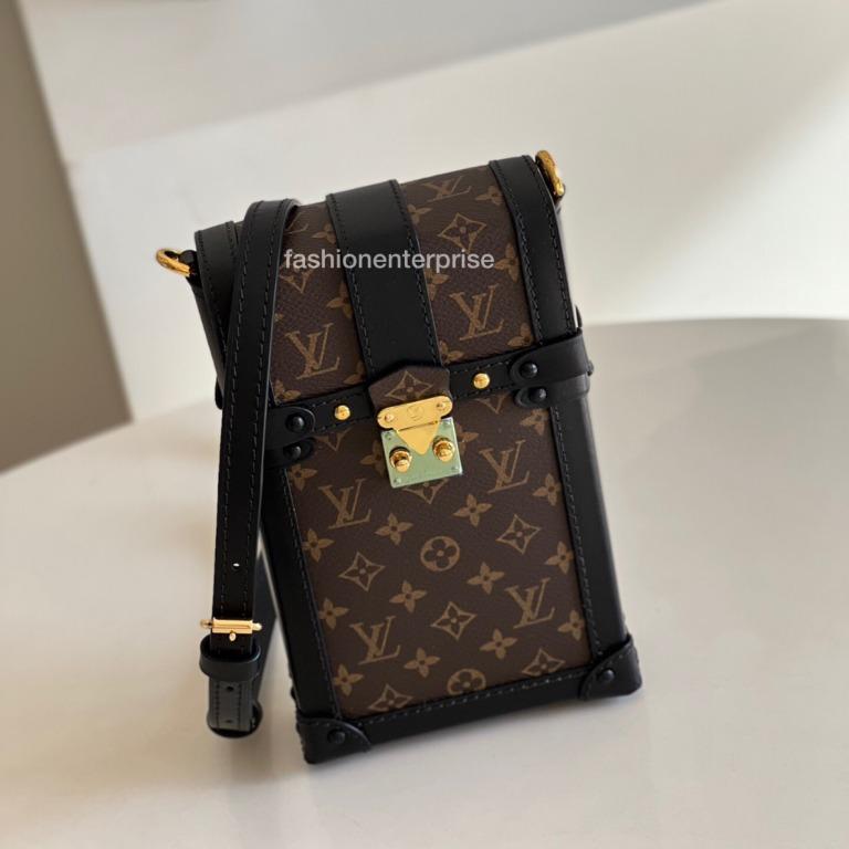 Pre-owned Louis Vuitton Pochette Trunk Cloth Crossbody Bag In