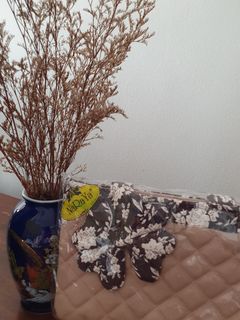 (Category: ) located in . Submitted by sock_li (Listing ID 1141968725, Image 1). Description: .