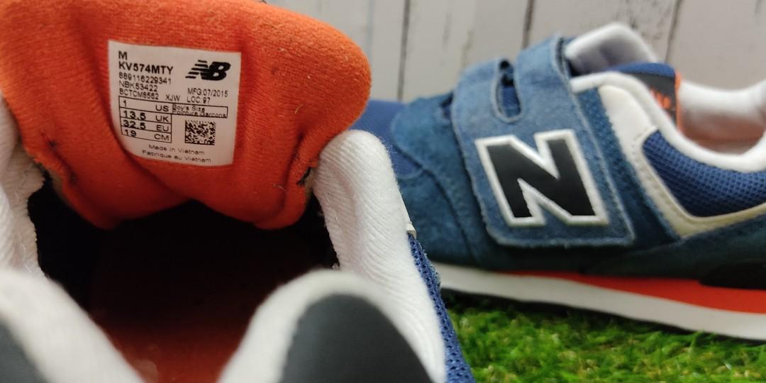 New Balance 574 kids shoe 19cm