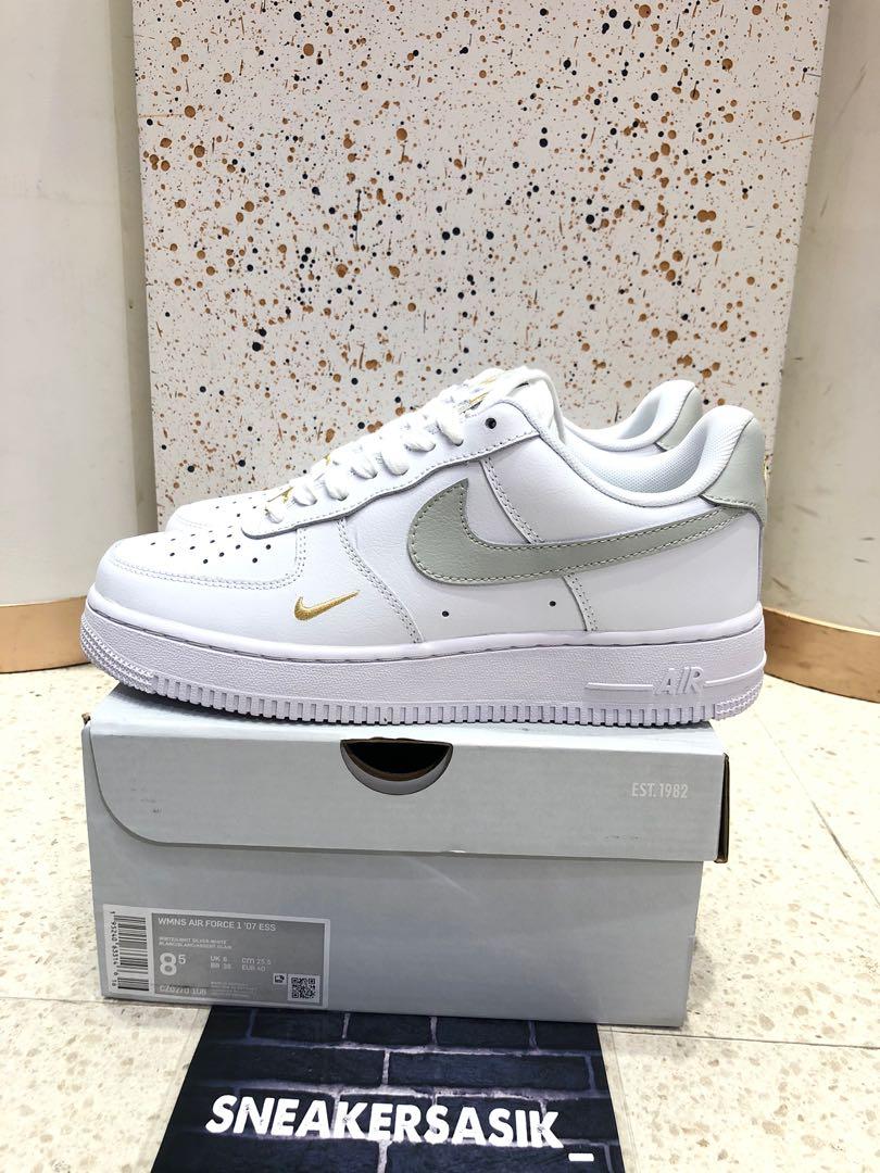 Low Essentials White Grey Silver Gold 