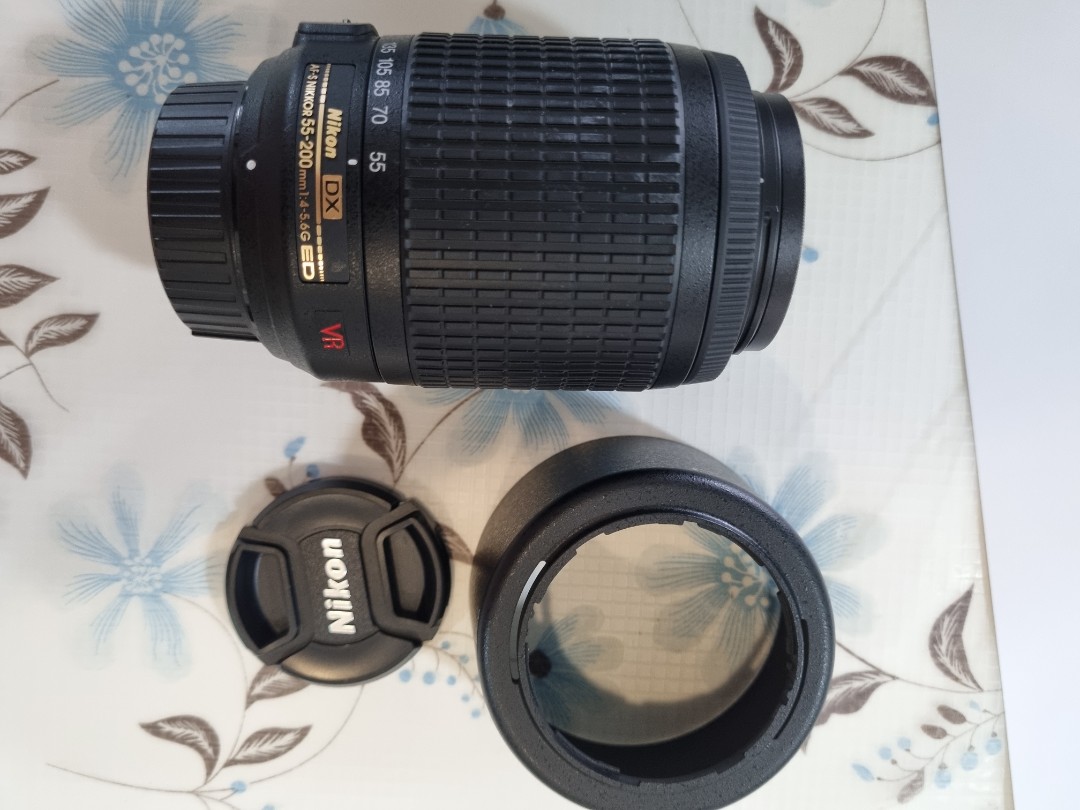 Nikon 55200mm Lens, Photography, Lens & Kits on Carousell