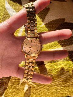 (Category: ) located in . Submitted by declutterclean (Listing ID 1142040585, Image 1). Description: .