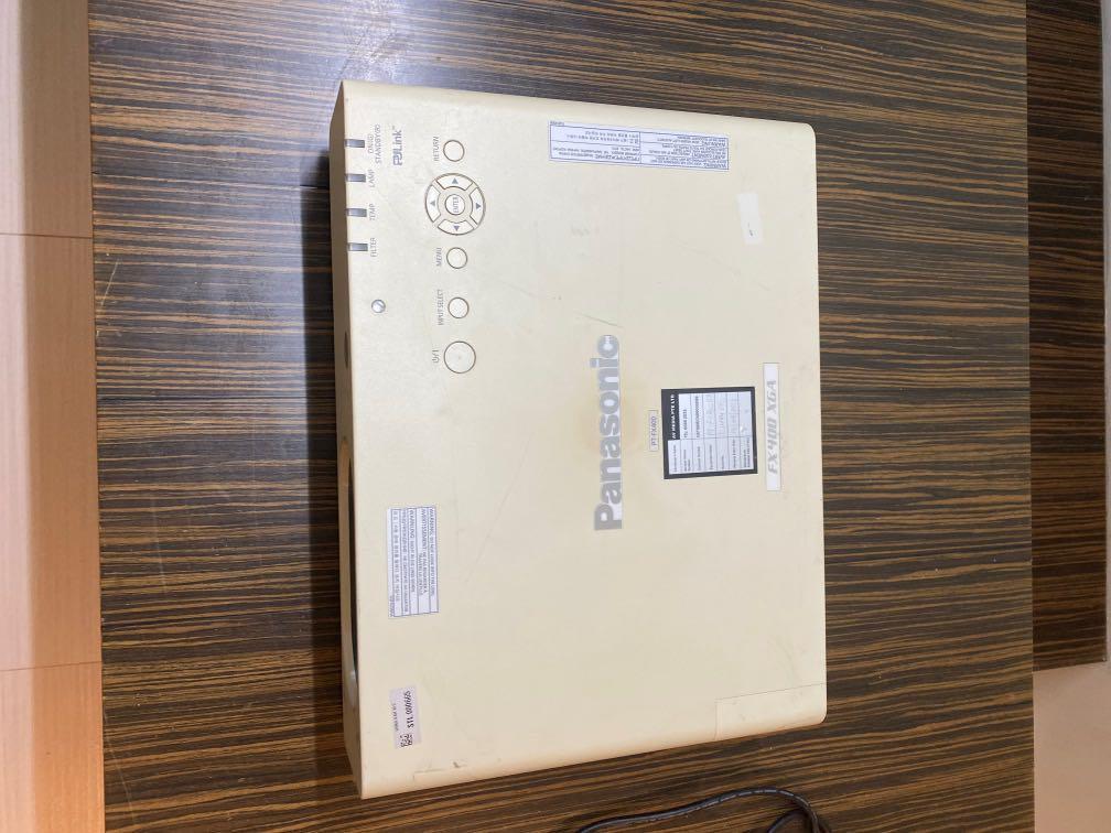 Panasonic FX 400 XGA Projector, Computers & Tech, Office & Business