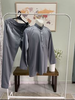(Category: ) located in . Submitted by blqstore (Listing ID 1142117092, Image 1). Description: .