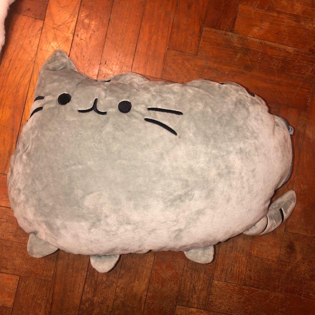 white pusheen plush