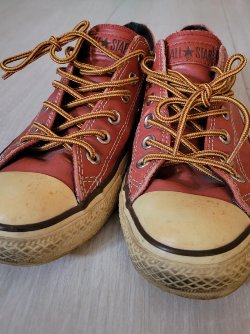 converse red wing
