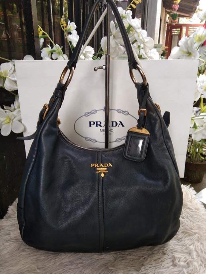 Prada sacca sales bag