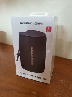 （分類：）位於 。 由 ypjoyce 提交（商品編號 1141954135，圖片 1）。簡介： 。