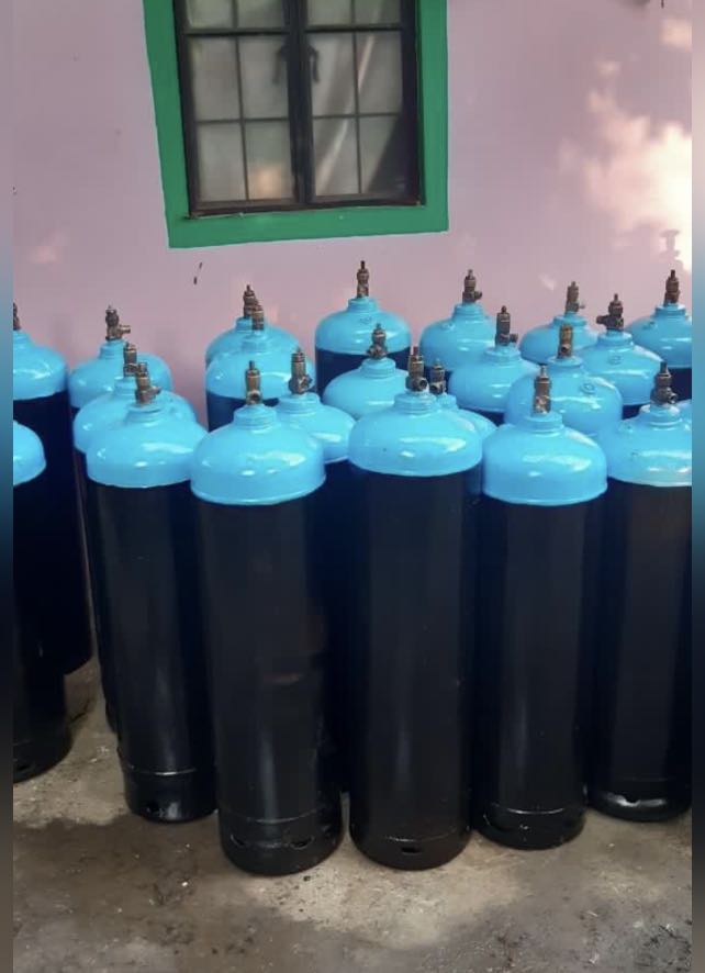 SELL/REFILL/RENT Oxygen and acetylene tank, Health & Nutrition, Medical