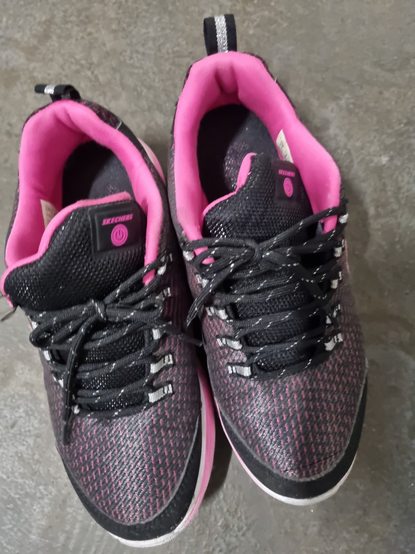 Skechers kids' hotsell luminators luxe sneaker