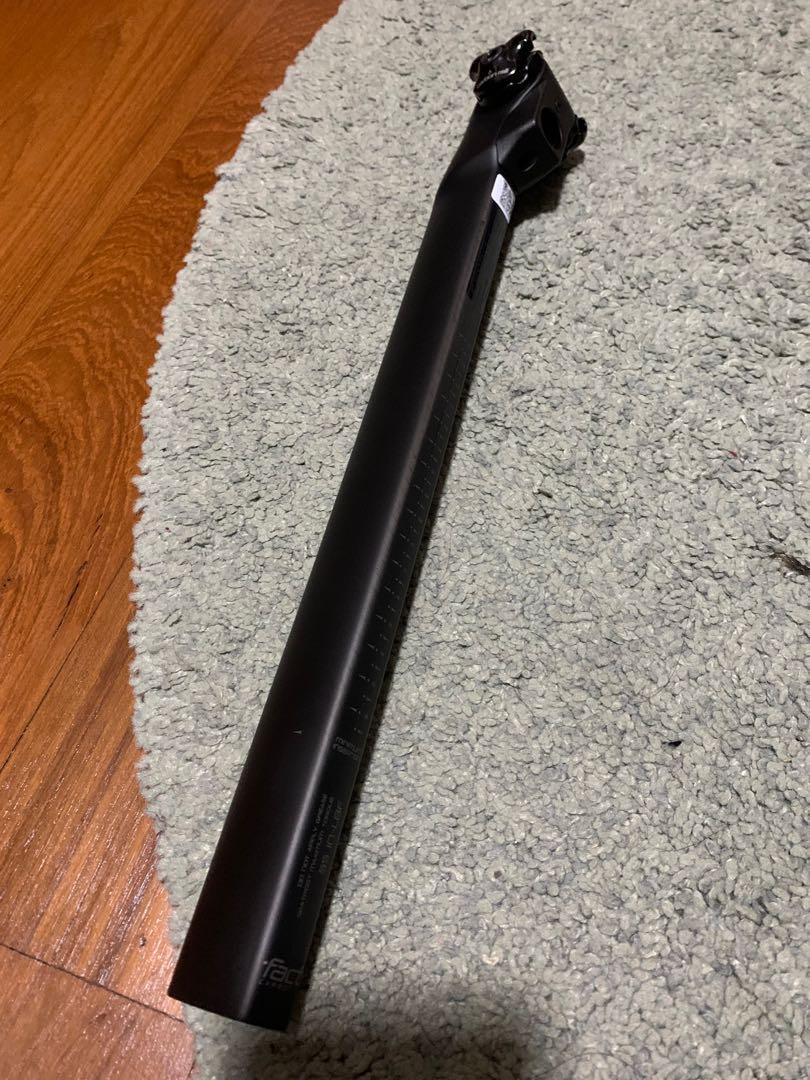 Specialized S-Works SL7 seatpost (Category: Parts & Accessories) located in Singapore. Submitted by b.c.y.d (Listing ID 1142028897, Image 1). Description: Brand new Never use before Bought wrong offset 20% offset .