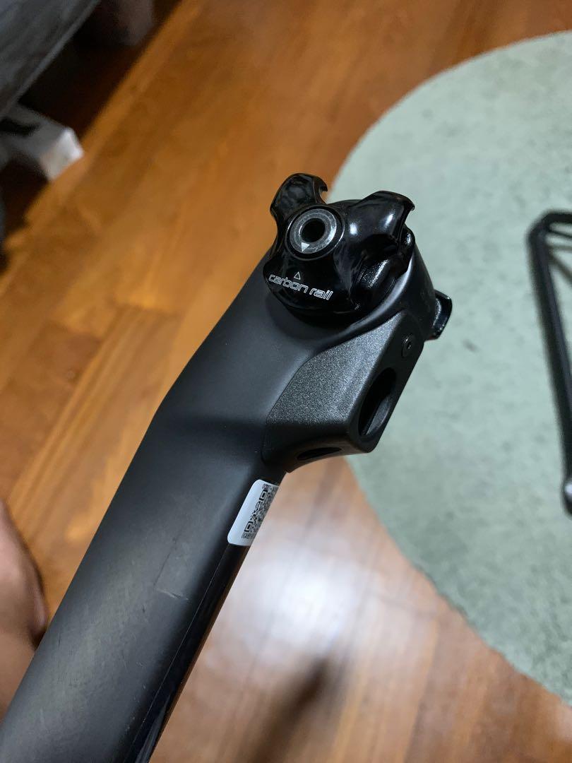Specialized S-Works SL7 seatpost (Category: Parts & Accessories) located in Singapore. Submitted by b.c.y.d (Listing ID 1142028897, Image 2). Description: Brand new Never use before Bought wrong offset 20% offset .