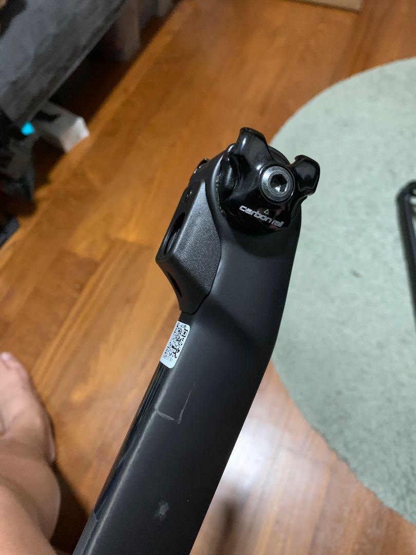Specialized S-Works SL7 seatpost (Category: Parts & Accessories) located in Singapore. Submitted by b.c.y.d (Listing ID 1142028897, Image 3). Description: Brand new Never use before Bought wrong offset 20% offset .