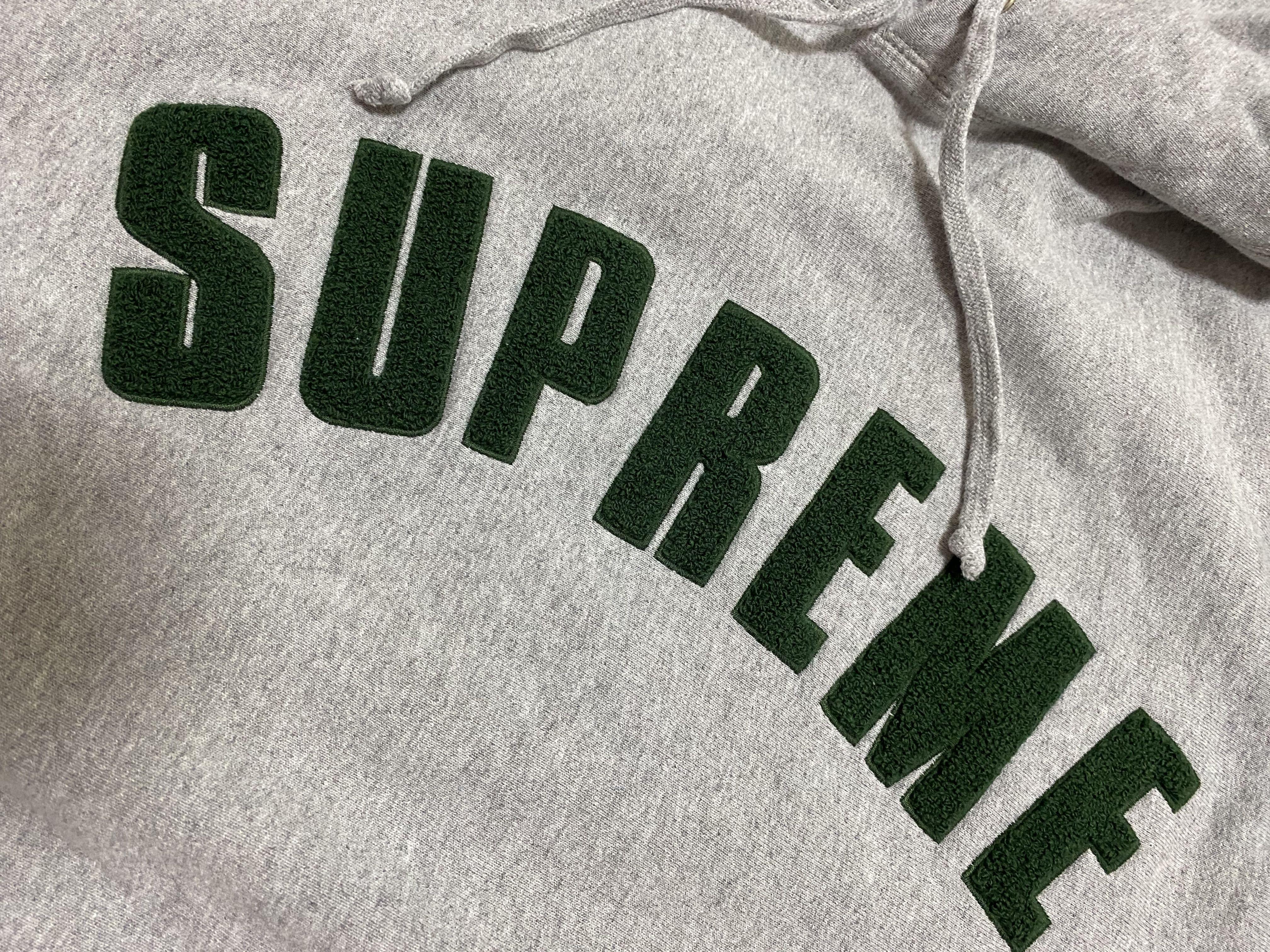 SS17 Supreme Chenille Arc Logo Hooded Sweatshirt XL, 名牌, 服裝