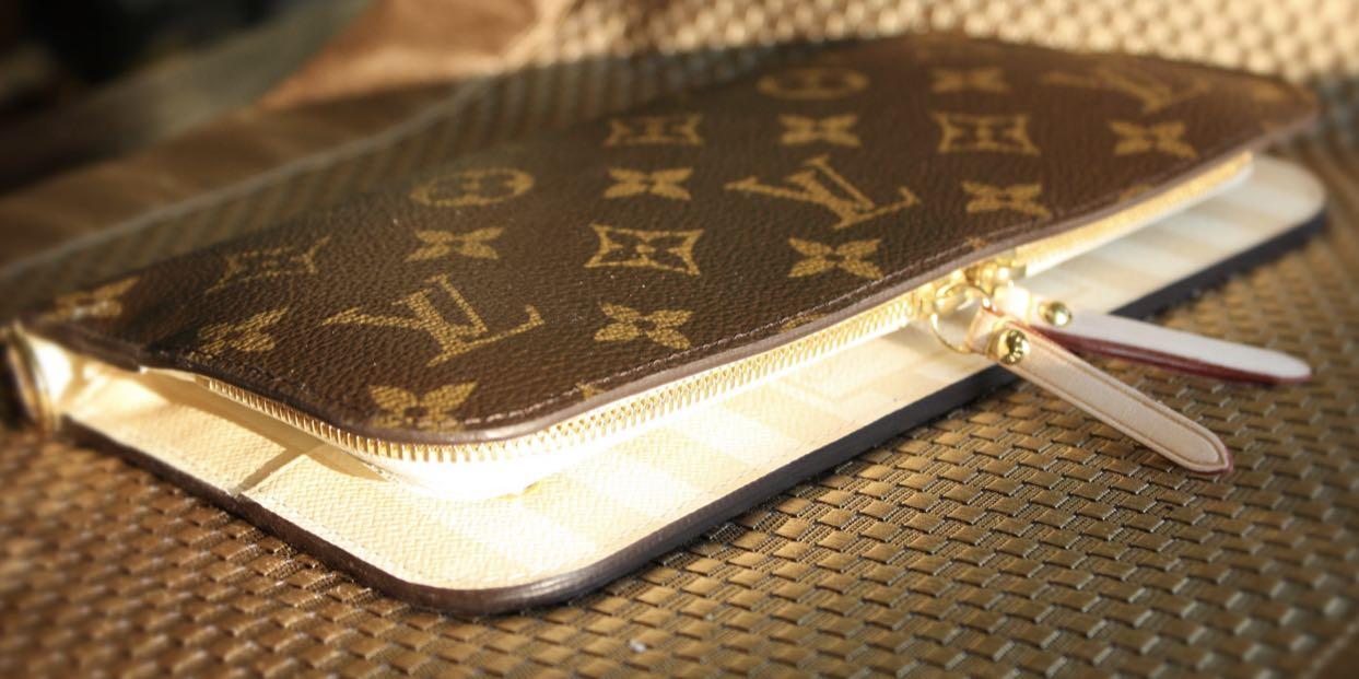 💖 💯 Authentic Louis Vuitton LV Monogram Rayures Cruise Insolite