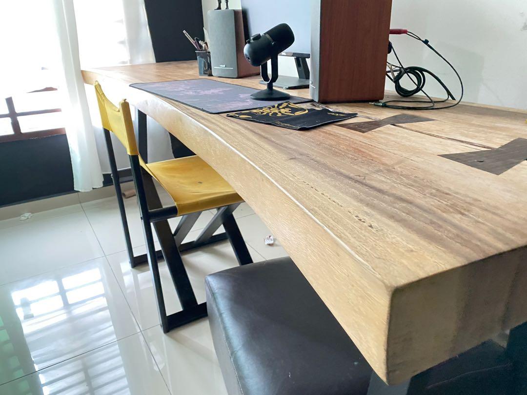 study desk (Category: Tables & Sets) located in Kuala Lumpur. Submitted by baseidea (Listing ID 1137074016, Image 3). Description: size L6ft x wft.