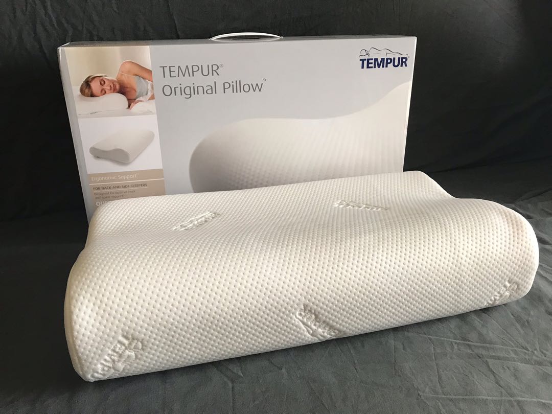 Tempur Original Pillow (Queen XL), Furniture & Home Living, Bedding