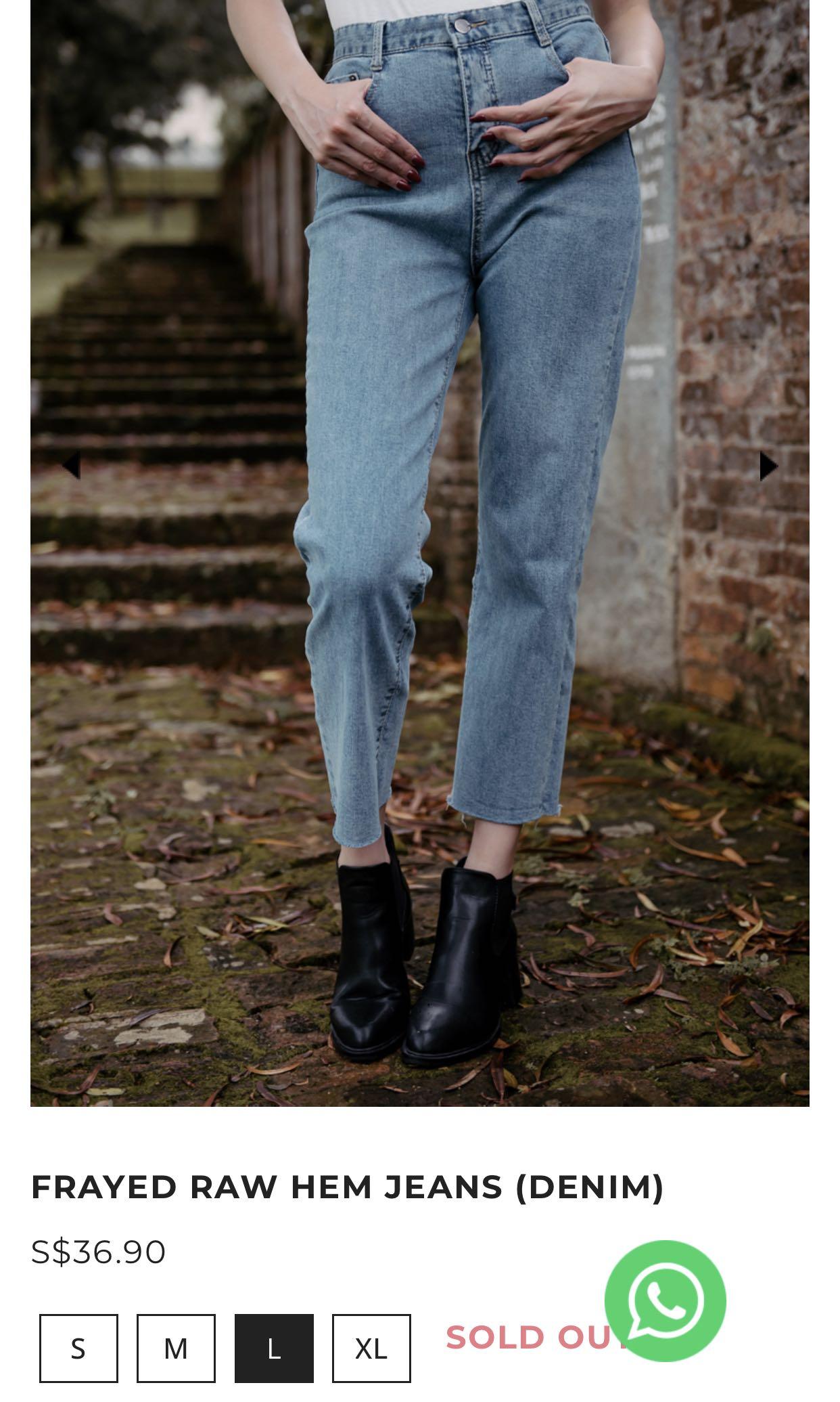 WM Frayed Raw Hem Jeans Denim