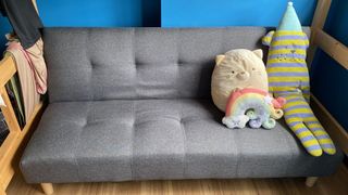 (Category: ) located in . Submitted by aizsellstuff (Listing ID 1141910929, Image 1). Description: .