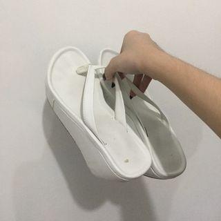 y2k white leather sandals