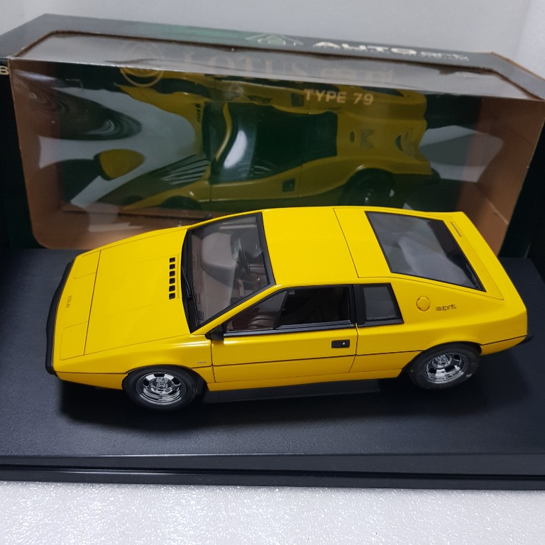 1/18 AUTO art ロータス LOTUS ESPRIT V8 ミニカー www