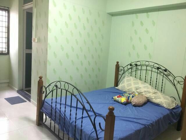 (Category: ) located in . Submitted by Longanzero (Listing ID 1142157025, Image 1). Description: .