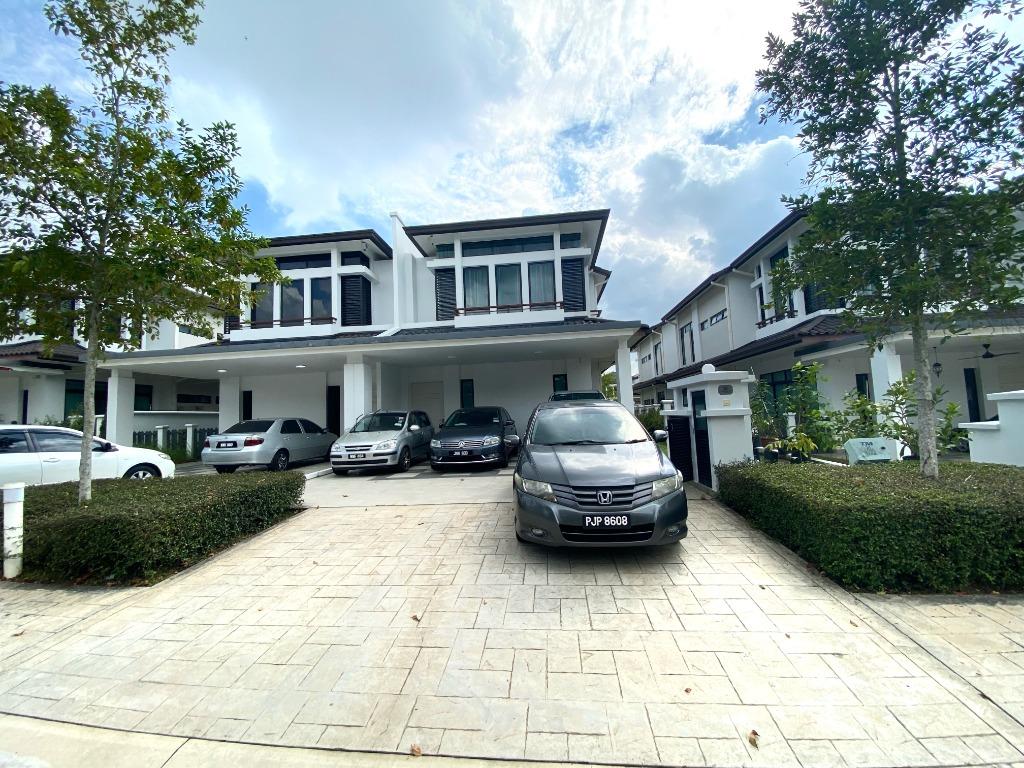 2 Storey SemiD Cluster House Eco Majestic Tenderfields, Property, For