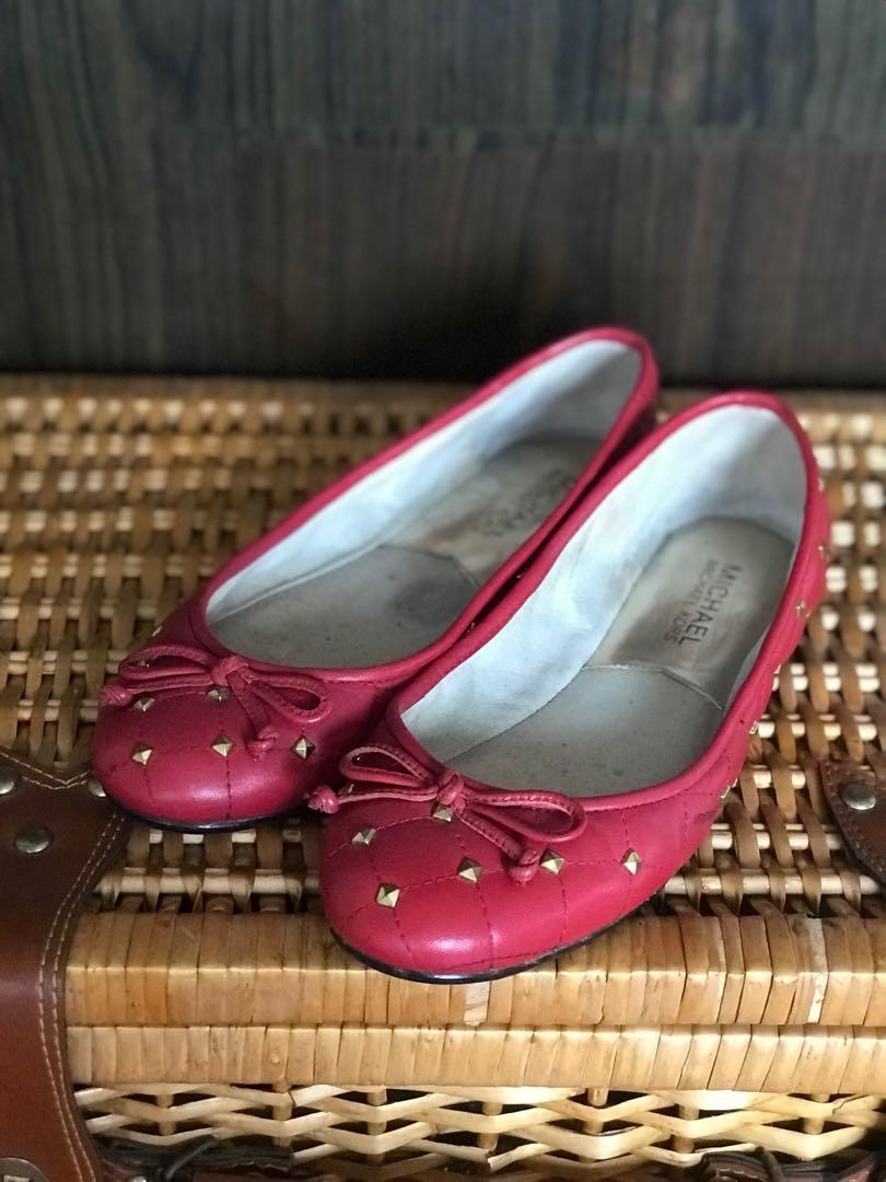 AUTH MICHAEL KORS STUDDED BALLET SHOES, Luxury, Sneakers & Footwear on  Carousell