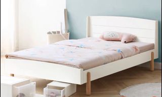 (Category: ) located in . Submitted by beloved5555 (Listing ID 1137323585, Image 1). Description: .