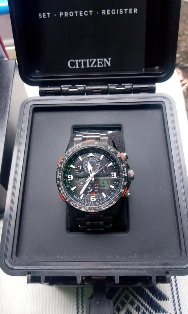 skyhawk titanium