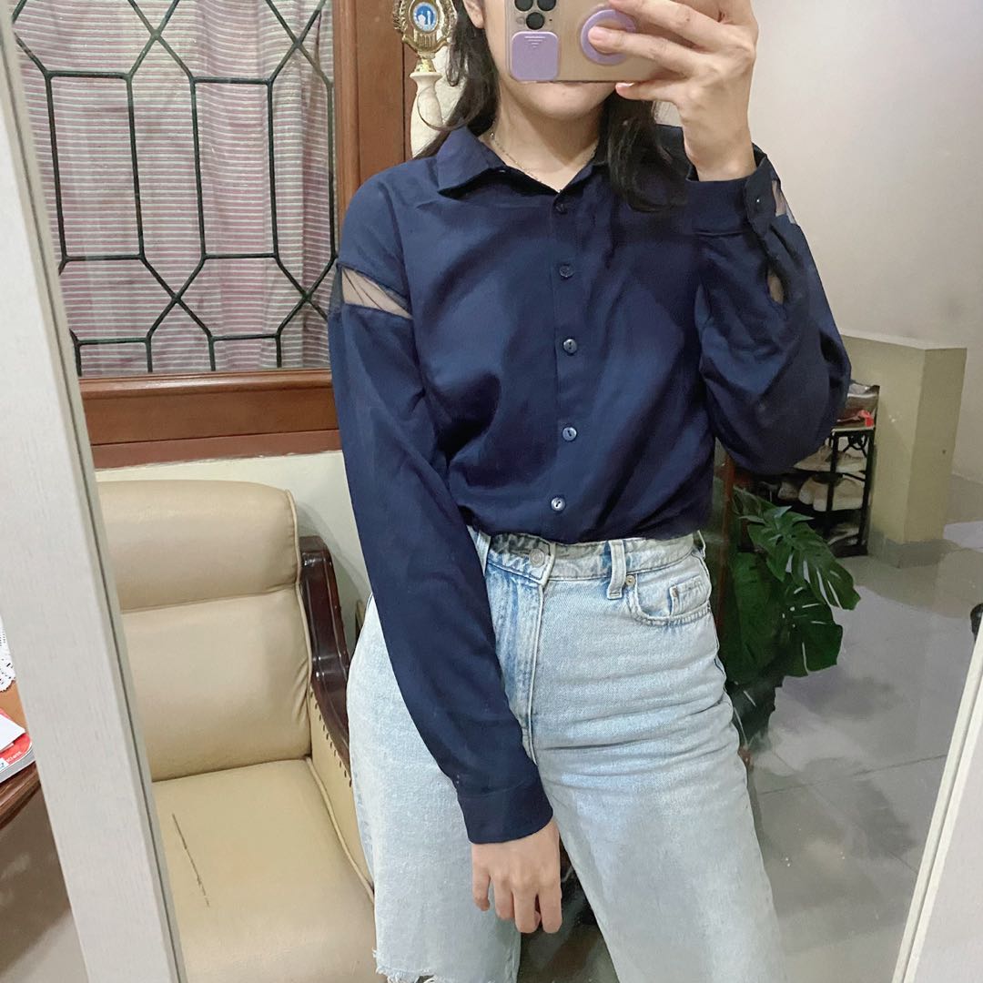 Cloth inc silk mesh shoulder navy shirt 