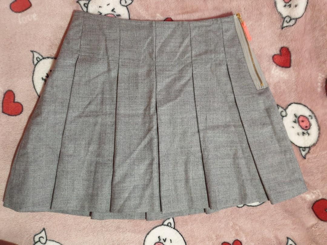 Gray skirt outlet size 10