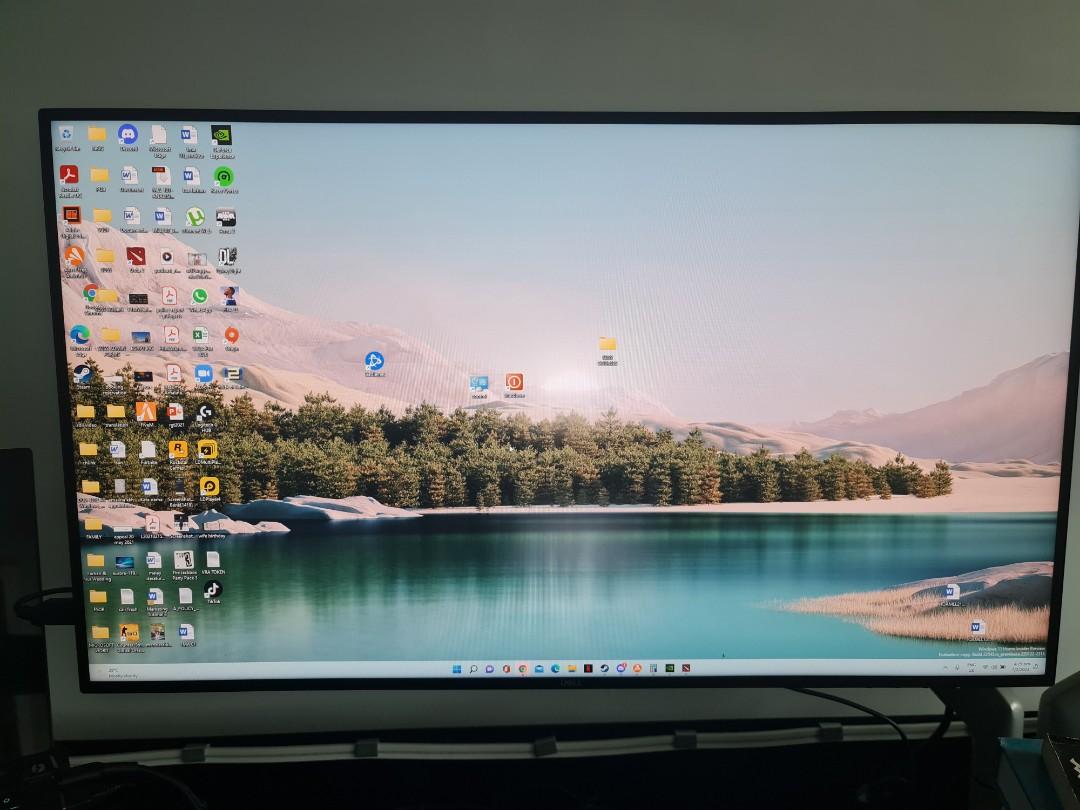 27 INCH DELL U2719D ULTRASHARP ORIGINAL 