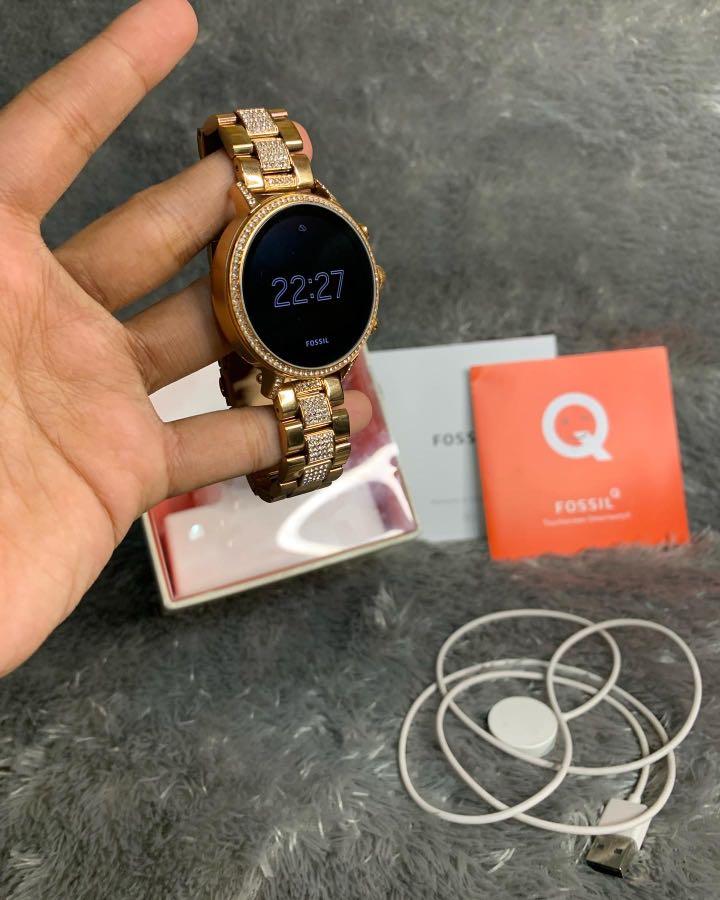 Jam tangan fossil wanita smartwatch store