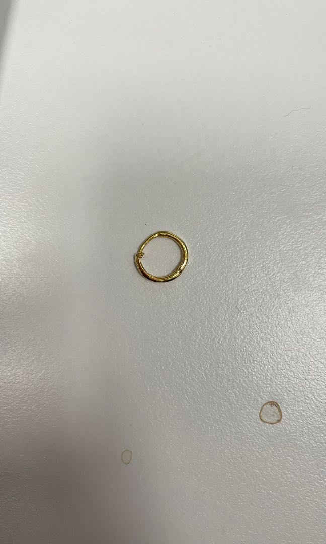 Gold nose ring store rate