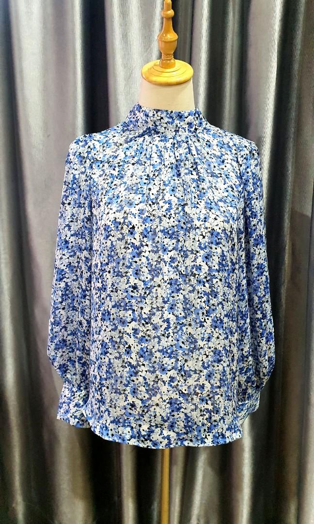 H M floral wide blouse Women s Fashion Tops Blouses on Carousell