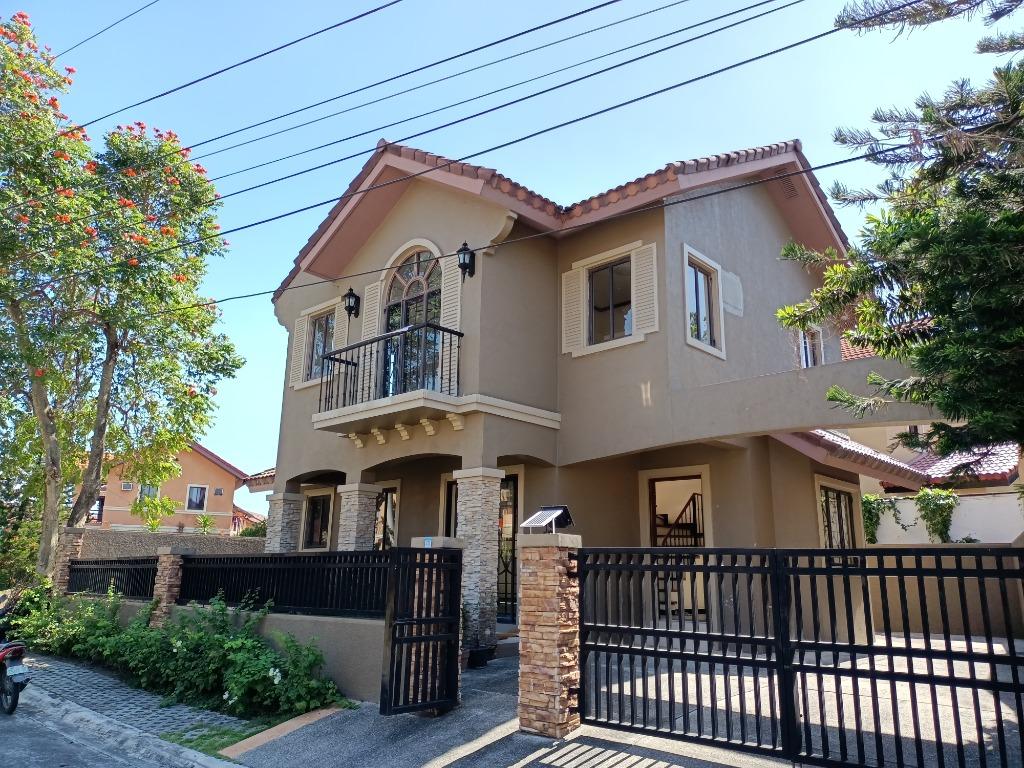 House at Ponticelli Daang Hari, Property, For Sale, House & Lot on