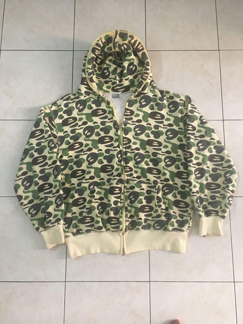 Jaket bape Men s Fashion Tops Sets Hoodies on Carousell