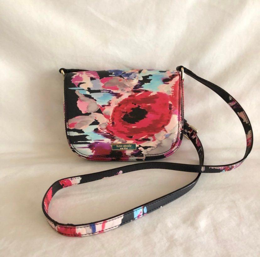 Kate spade laurel way printed Carsen blury floral leather cross body bag