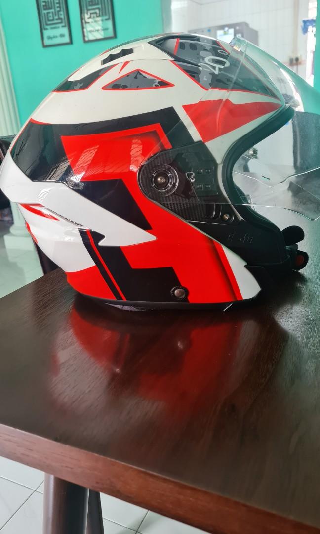 Kyt helmet c/w bluetooth heatset, Motorcycles, Motorcycle Apparel on