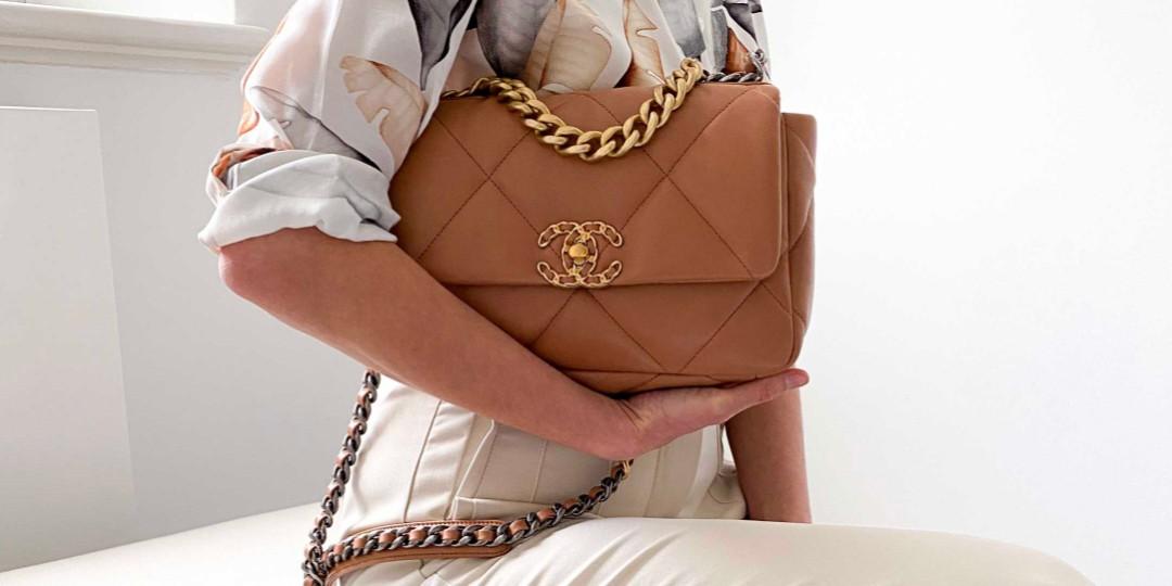 Lambskin Caramel Brown Chanel 19 Flap 26cm, Luxury, Bags & Wallets on  Carousell
