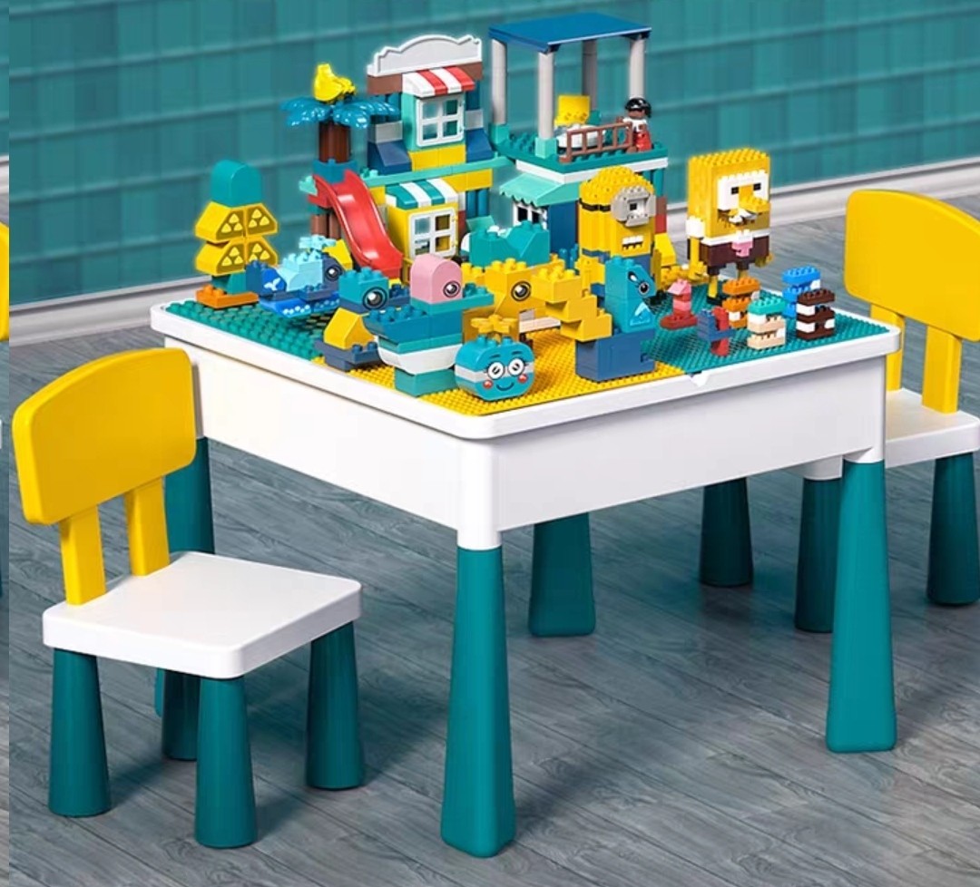 Duplo table and chairs clearance