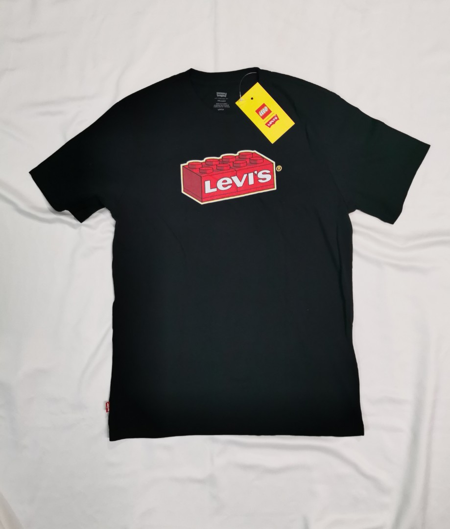 Levi´s Lego Brick Short Sleeve T-Shirt (Size S), Men's Fashion, Tops &  Sets, Tshirts & Polo Shirts on Carousell