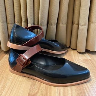 (Kategori: ) berada di . Dikirim oleh azaliasw (ID iklan 1142192782, Gambar 1). Deskripsi: .