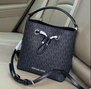 (Category: ) located in . Submitted by janelovebagswatchesshoesph (Listing ID 1142173114, Image 1). Description: .