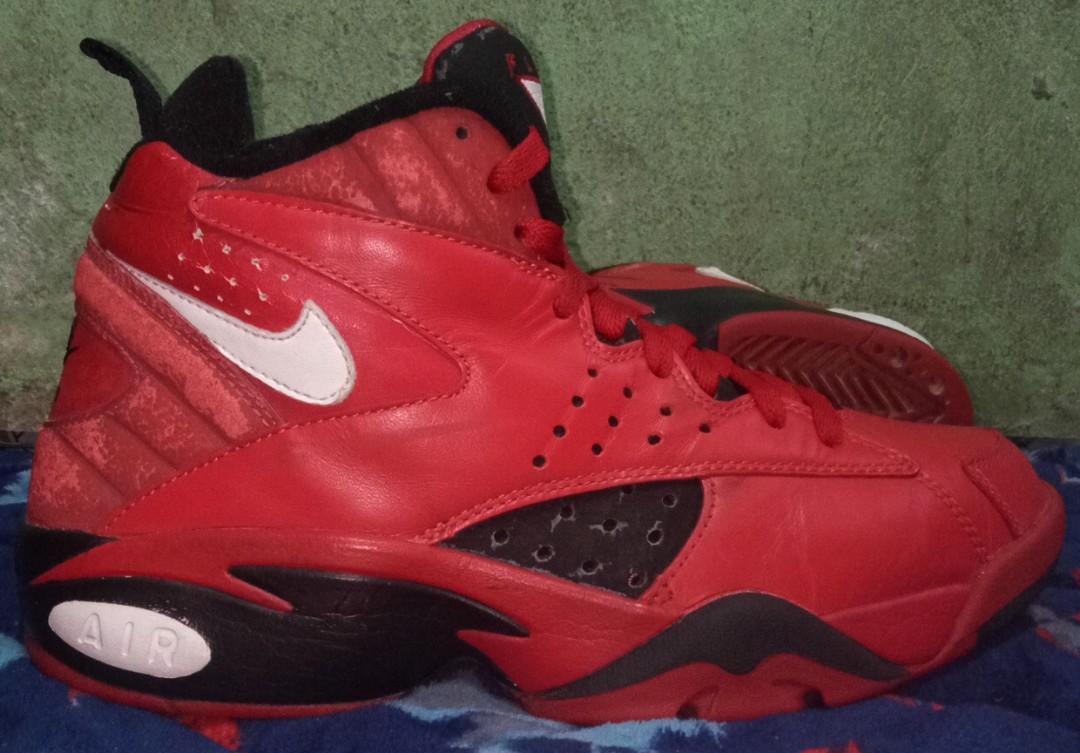NIKE AIR MAESTRO RED PIPPEN FLIGHT!, Men's Fashion, Footwear, Sneakers on  Carousell