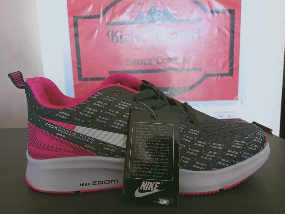 nike zoom grey womens