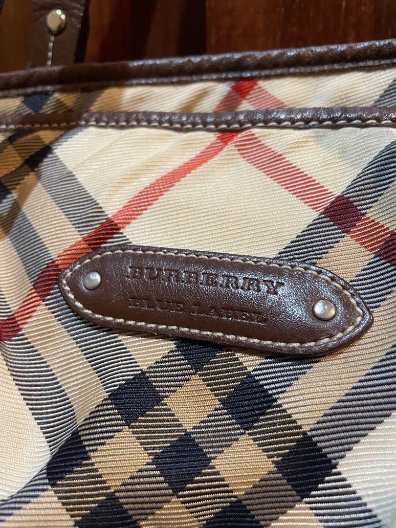 Burberry Japanese Blue Label Blue Label embroidered textured cloth antique  bag vintage - Shop 1j-studio Handbags & Totes - Pinkoi