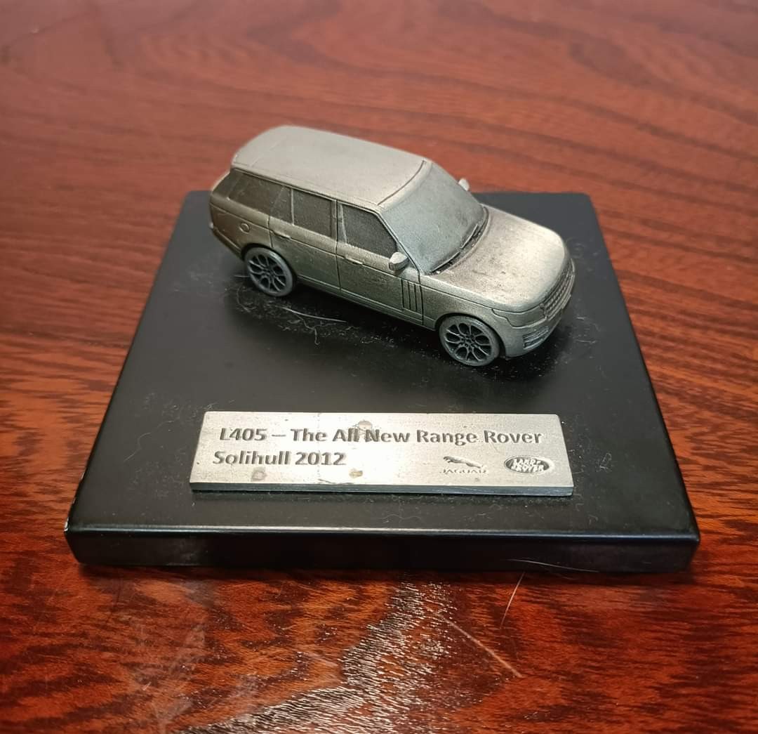 RANGE ROVER L405 PEWTER MODEL OFFICIAL LAND ROVER MERCHANDISE LTD