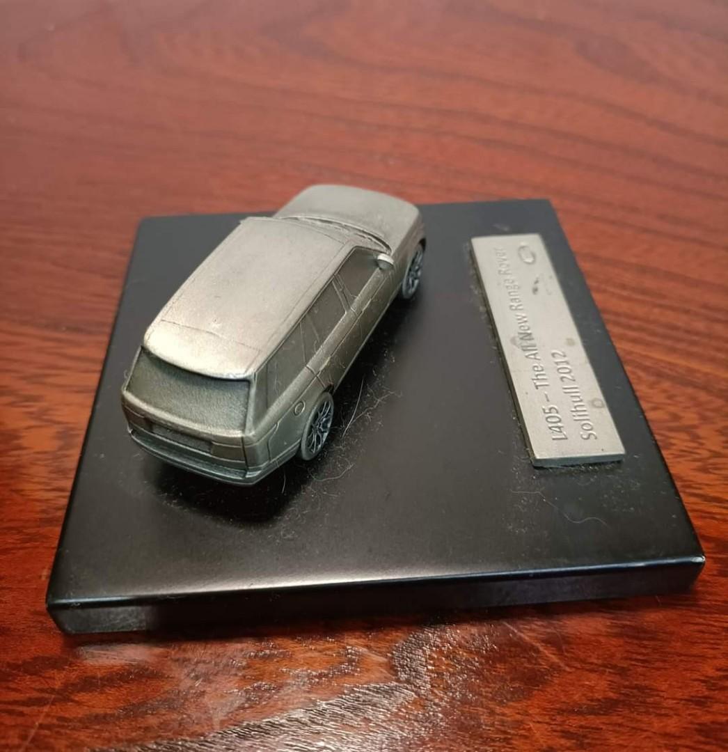 Range rover merchandise sale
